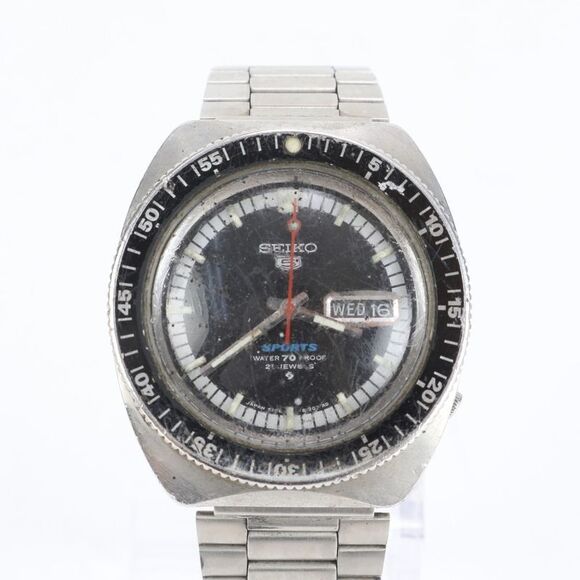 Seiko 5 Sports Day Date 6106-8120 Watch Men\'s EEE Di37-5
